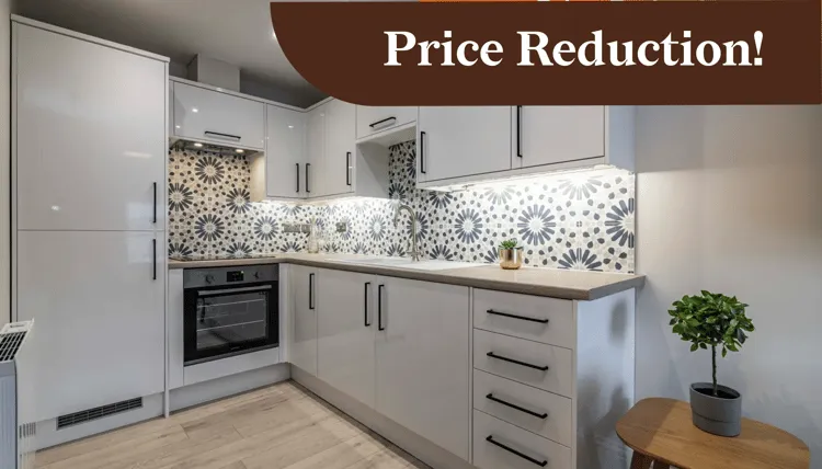 Apartment 4 Powell House, 157 High Street, Lincoln, Lincolnshire, LN5 7AA - Thumbnail 1